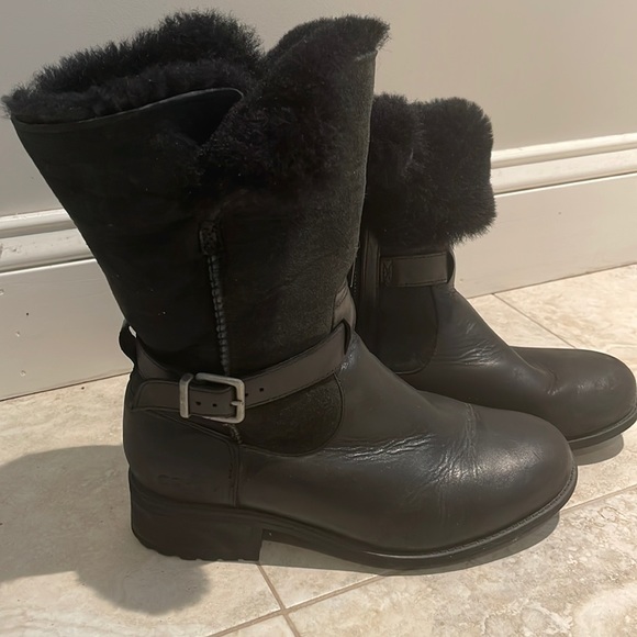 Ugg Pernille boot EUC hard to find black:Make offer! - Picture 8 of 12